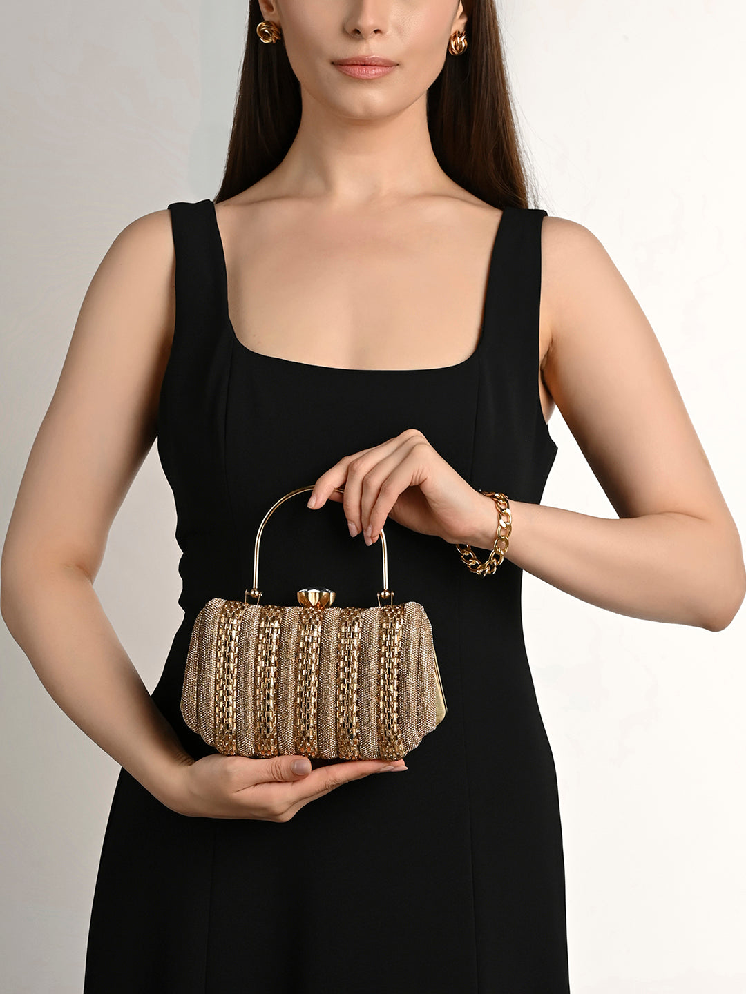 Quincy Handle Medium Frame Clutch