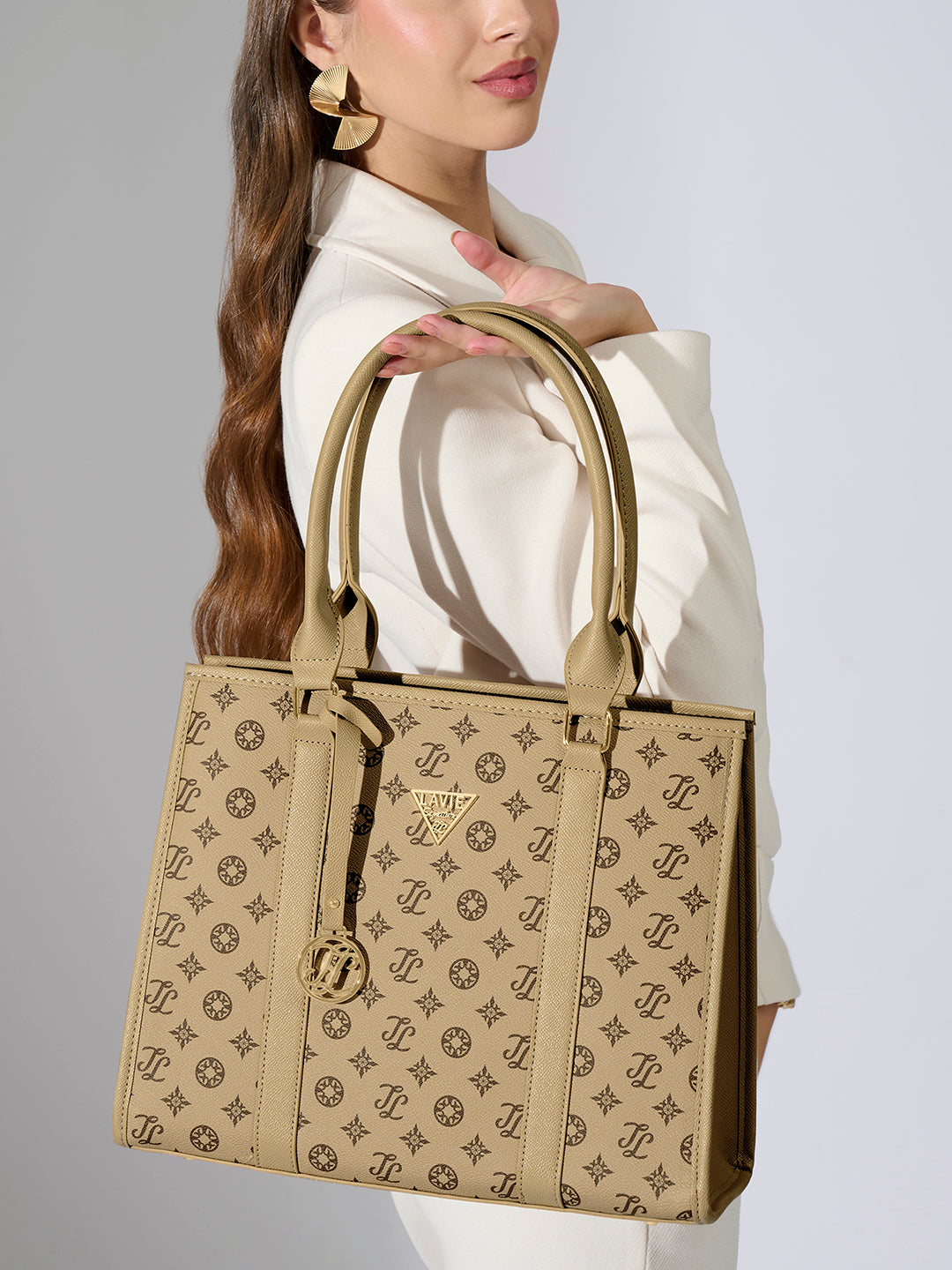 Lavie Signature Chicago Large Womens Satchel