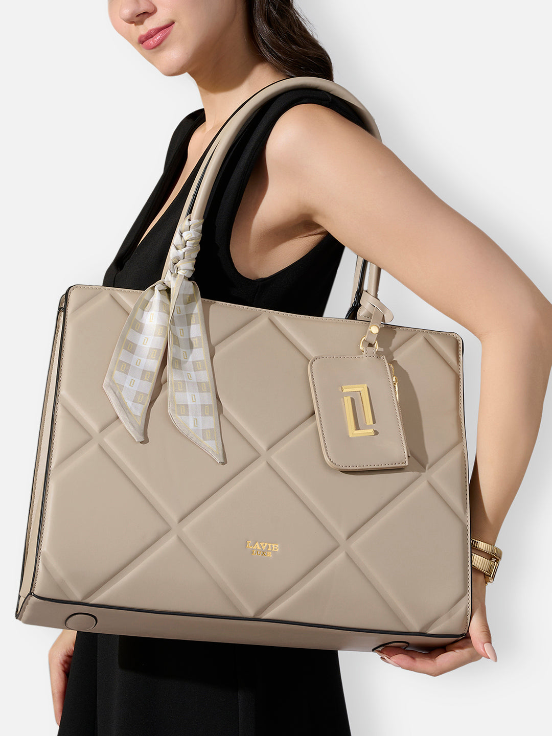 Lavie Luxe Women's Quare26 Extra Large Satchel (Beige)