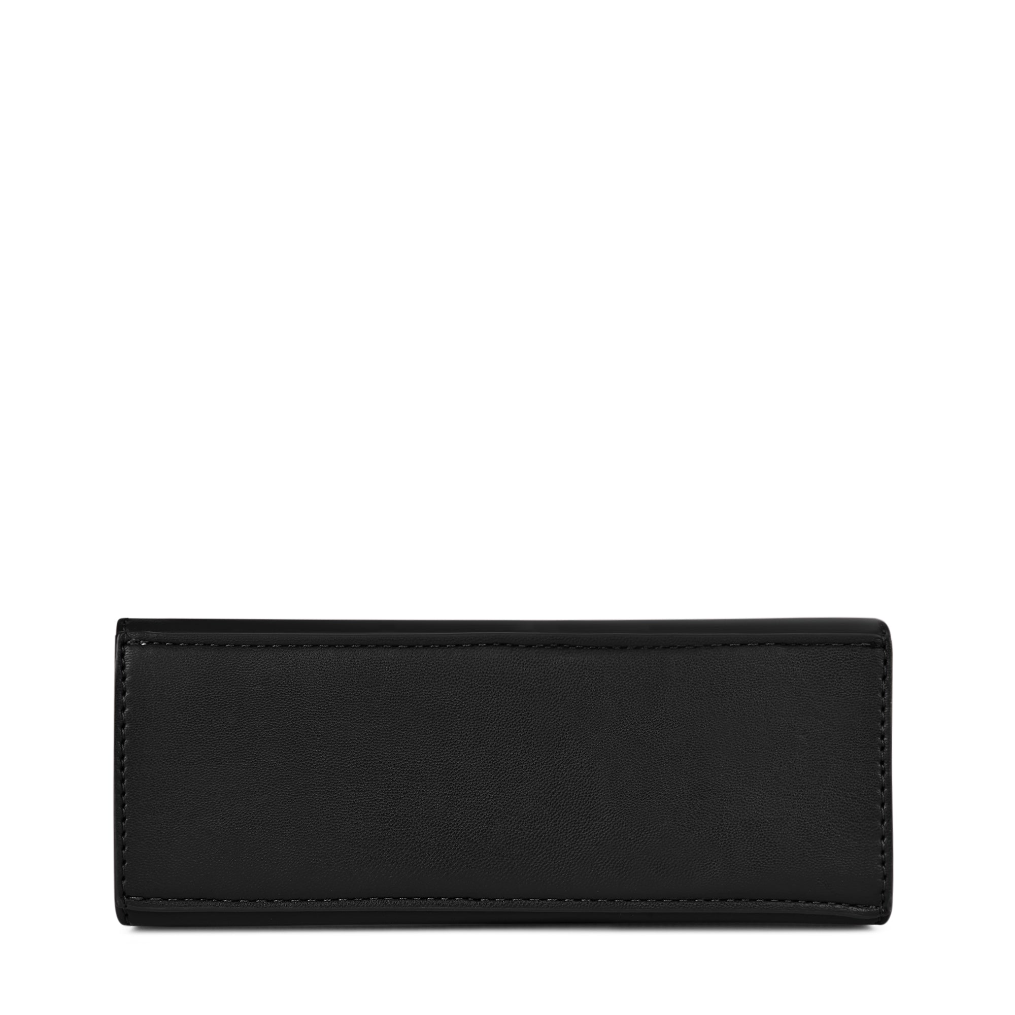 Chain26 Flap Sling Bag Black