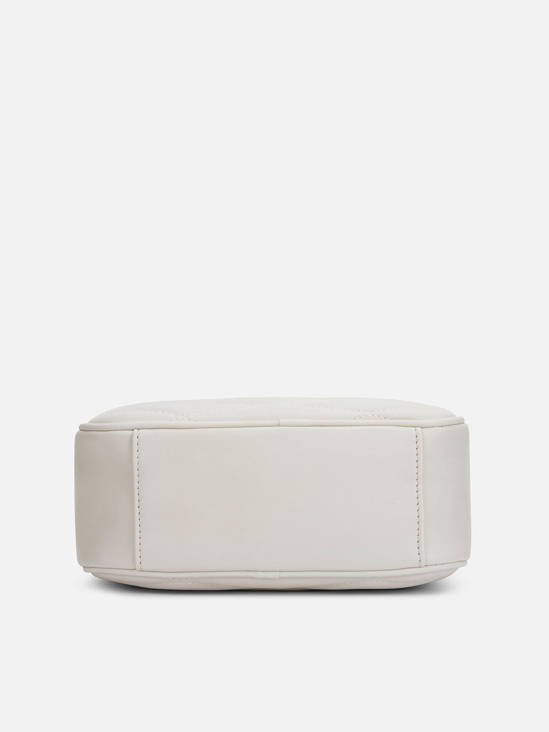 Lucie Quilted Box Slingbag Off White