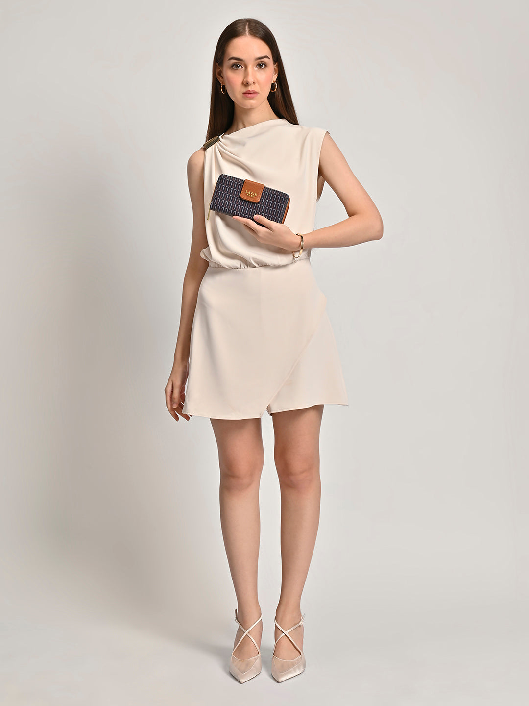 Mono Mia25 Large Bifold Zip Wallet