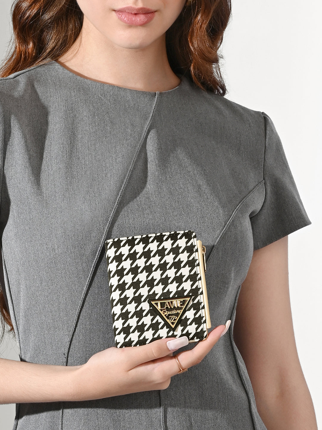 Newark Small Zip Around Small Wallet
