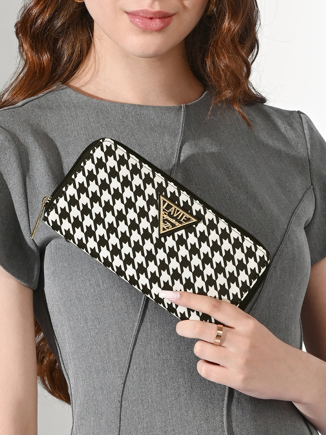 Newark Small Zip Around Large Wallet