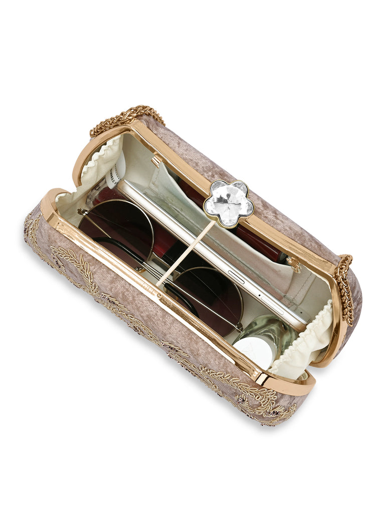 Trenton Handle Large Frame Clutch