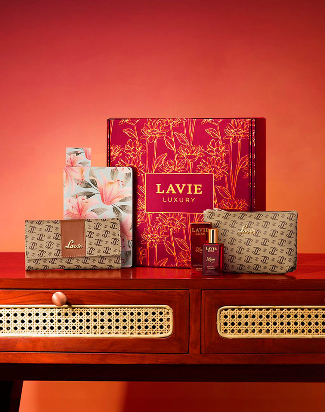 Scarlet Wallet 1 Women Giftset