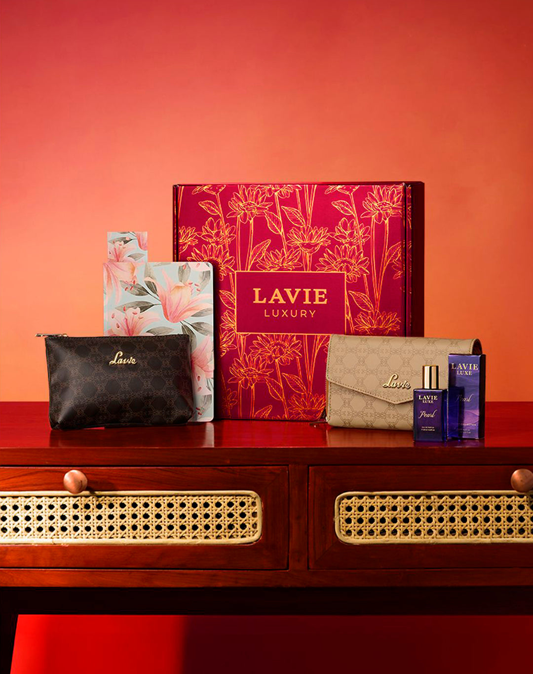 Scarlet Sally 1 Women Giftset