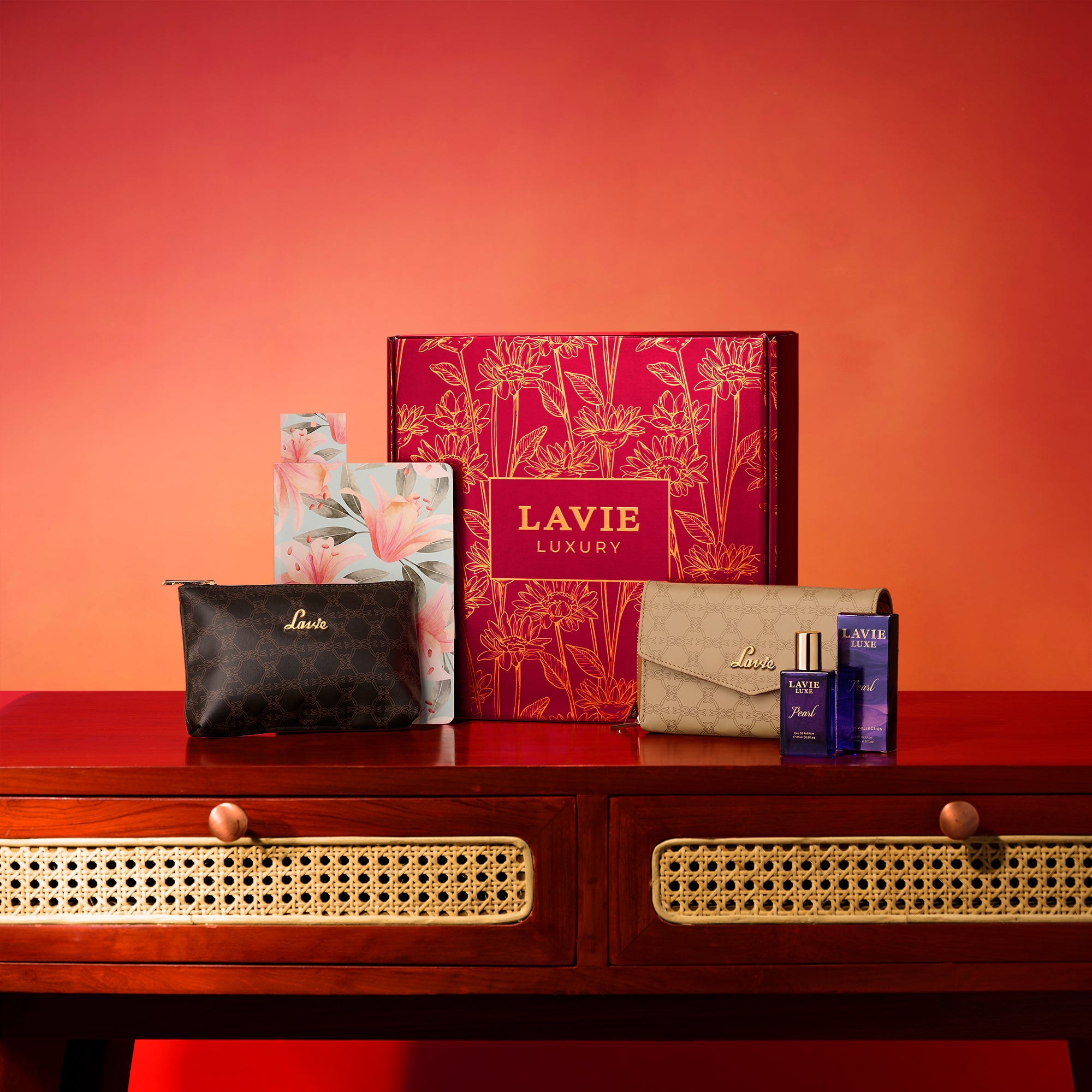 Scarlet Sally 1 Women Giftset