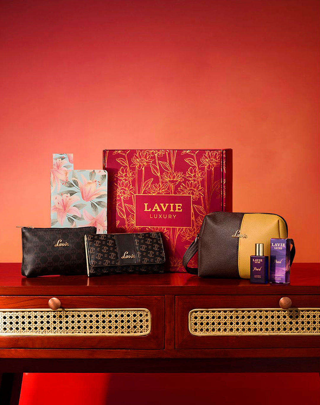 Scarlet SLG Wallet 2 Women Giftset