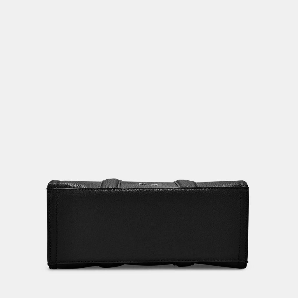 Cob's25 Medium Satchel Bag