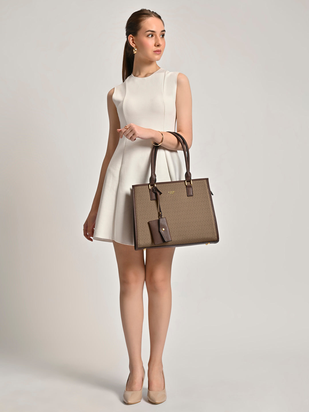 Quad25 Extra Large Box Satchel Bag