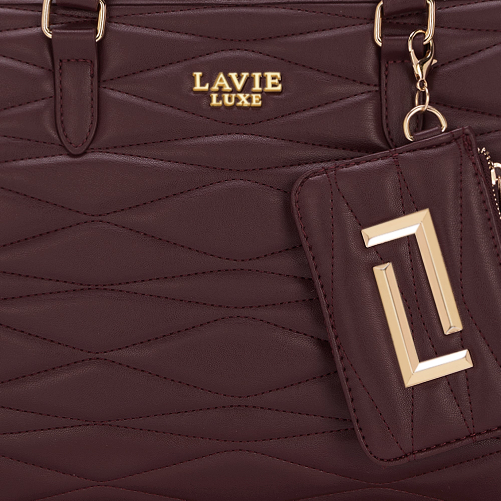 Lucie Quilted Medium Box Wine
