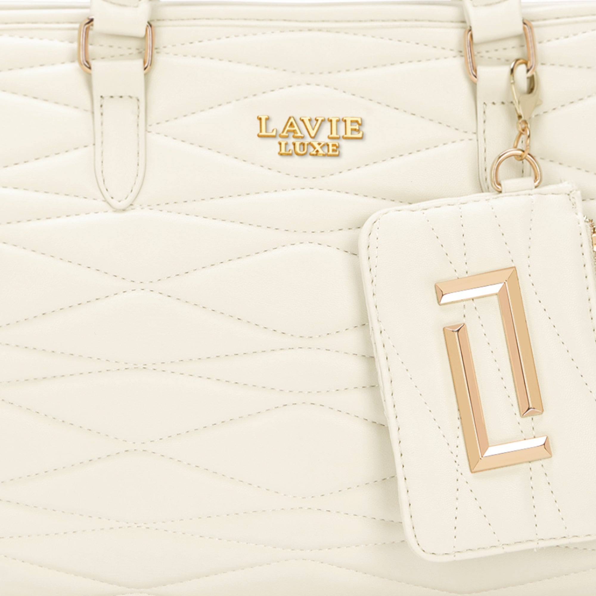 Lucie Quilted Medium Box Off White