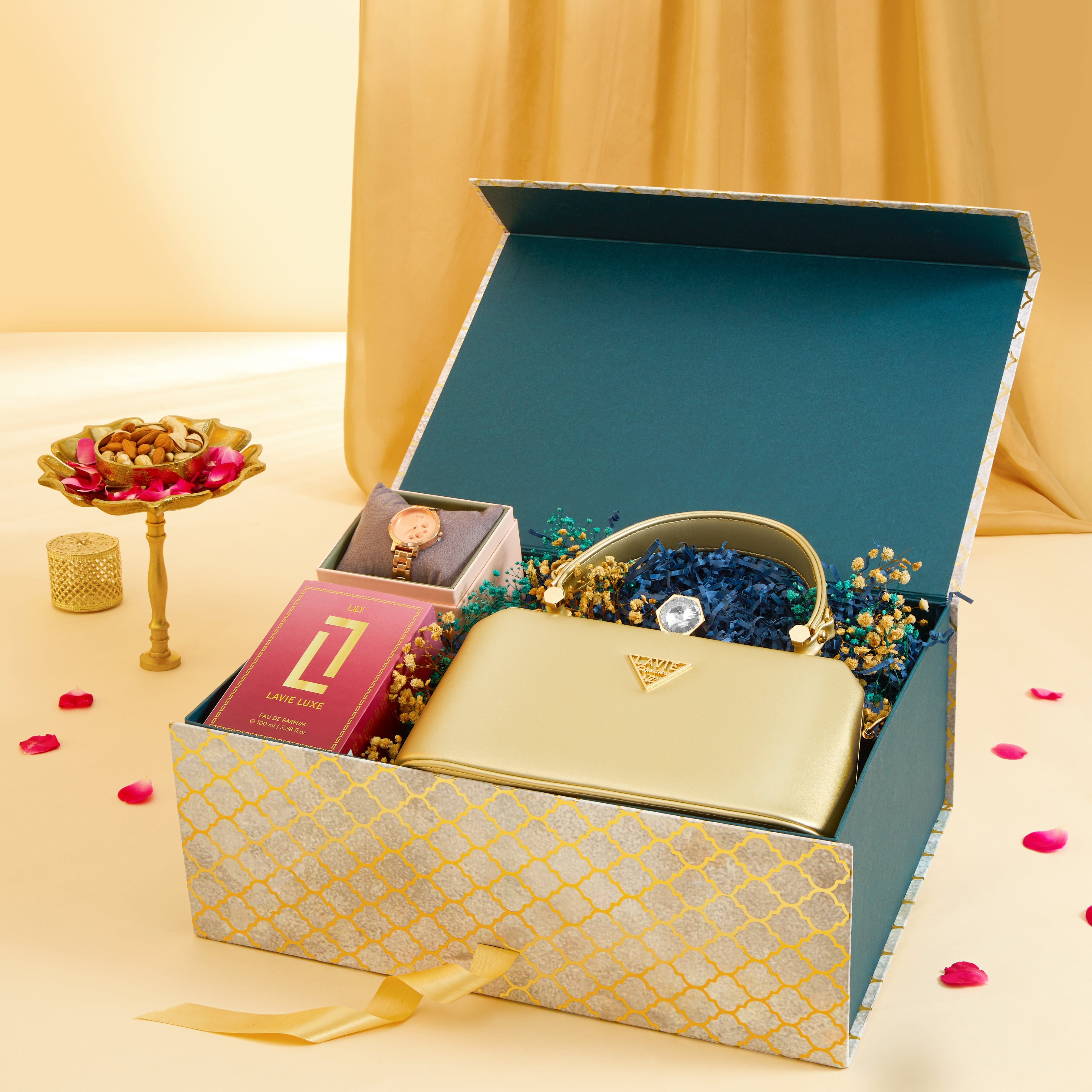 Festive Pearl Grey Gift Combo