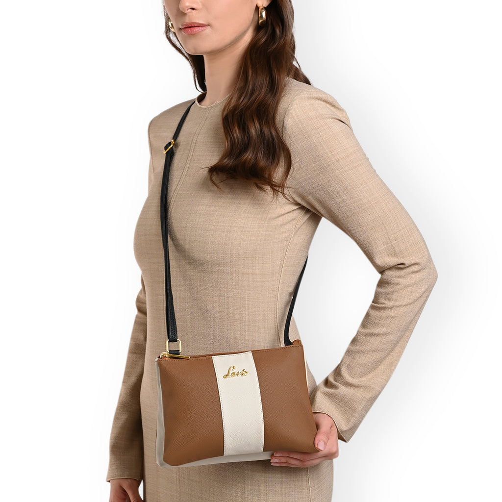Colourblock Lynn 2 Compartment Medium Top Zip Sing Bag
