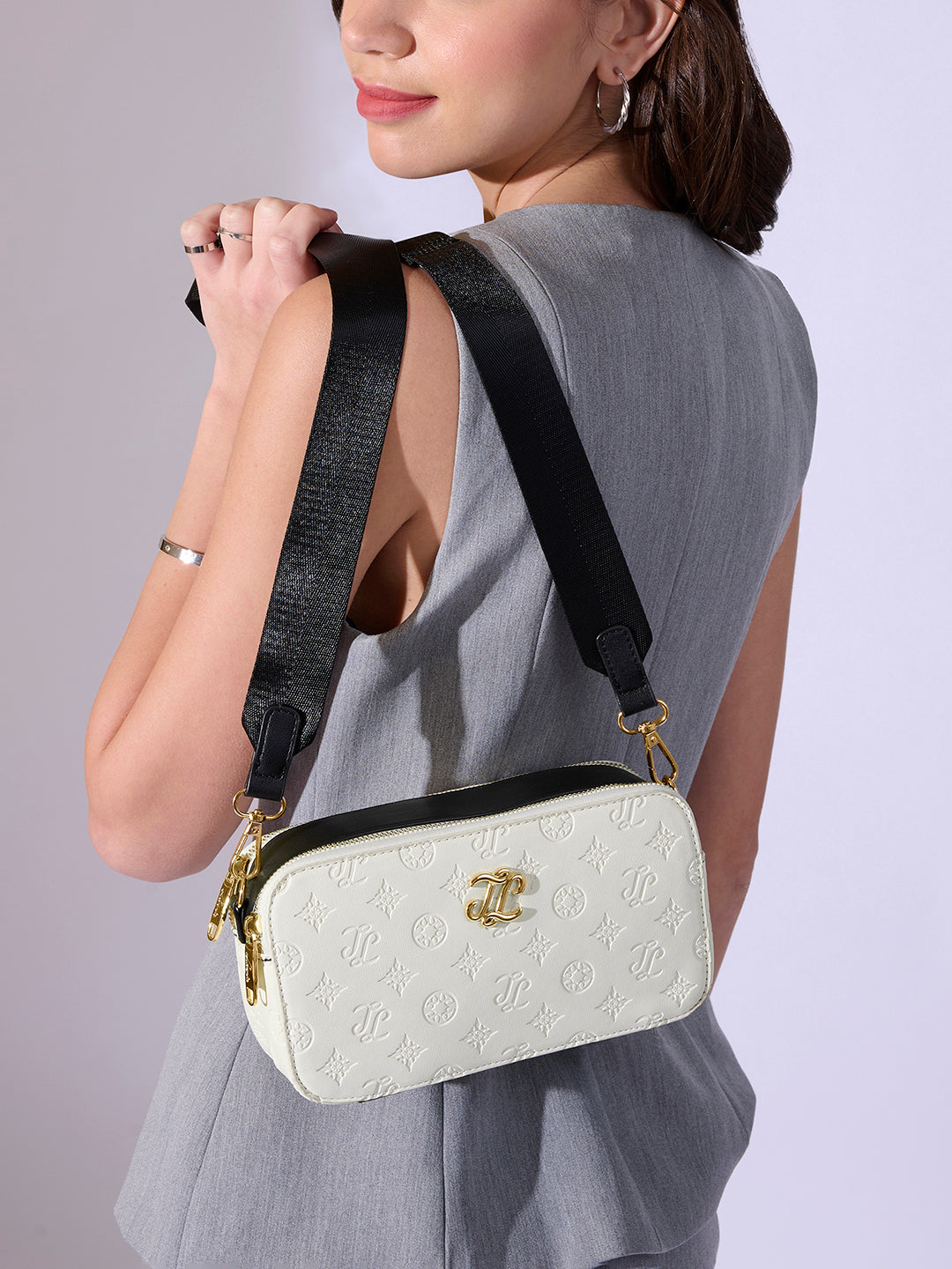 Yukon Box Sling Bag 'S Ladies Handbag Off White