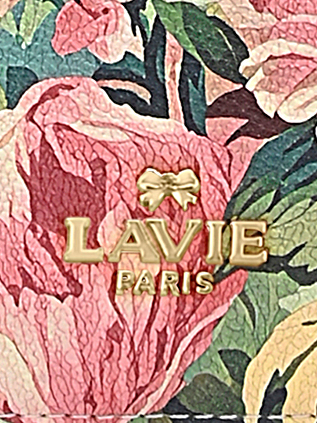 Fluer Medium Flap Sling Bag Green