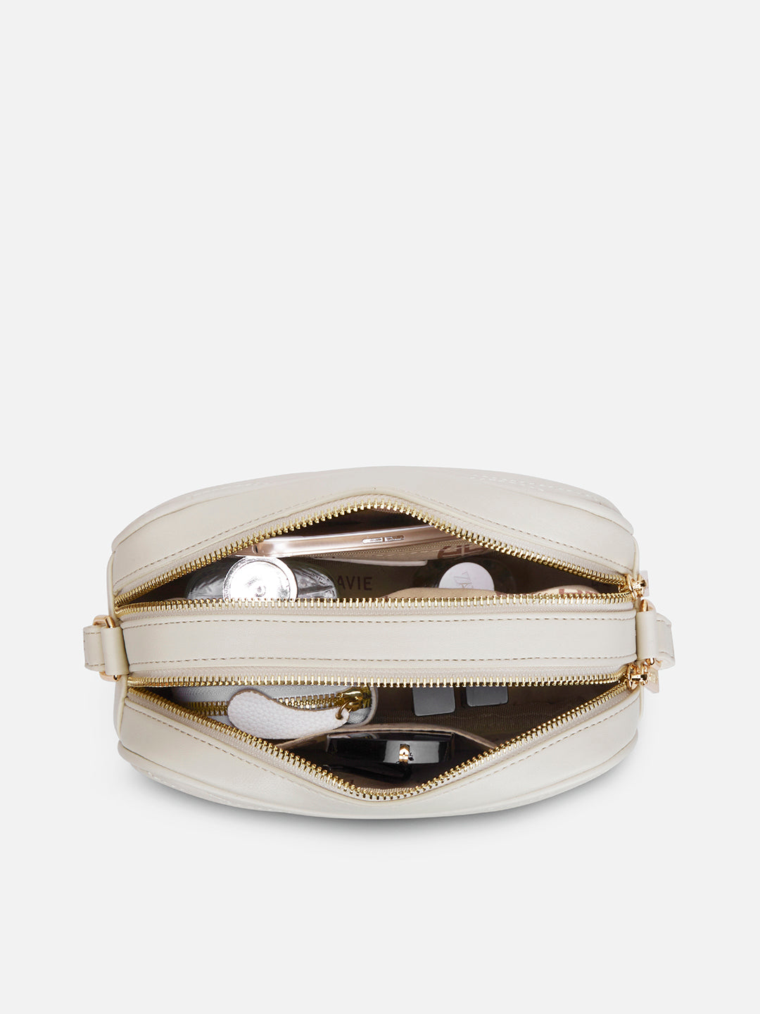 Lucie Quilted Box Slingbag Off White