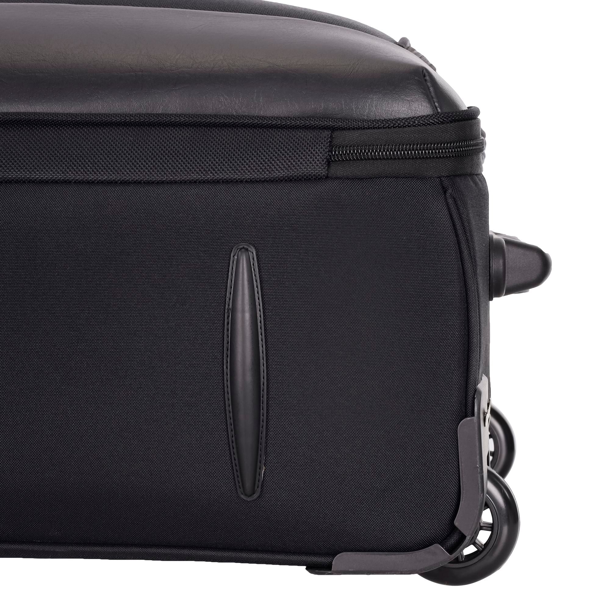 Pyramid Wheel Duffle Trolley Bag Black/Black