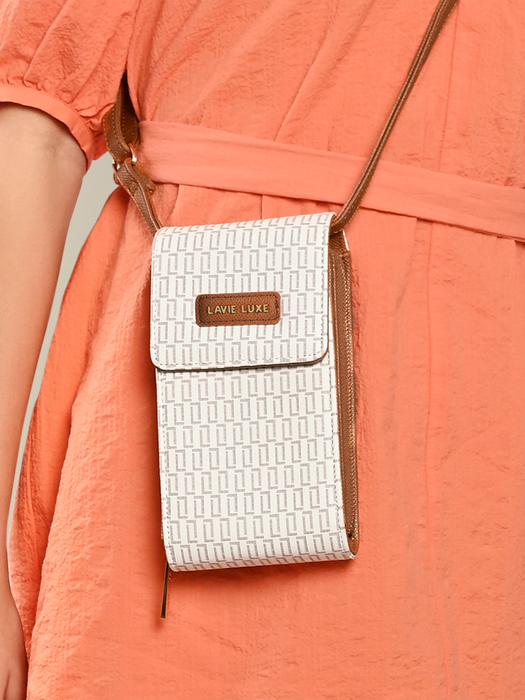 Lavie Luxe Ally Vertical Zip Off White Large Women's Sling