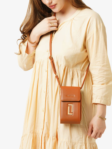 Lavie Luxe Ally24 verticle Tan Large Women's 3 comprtment wallet