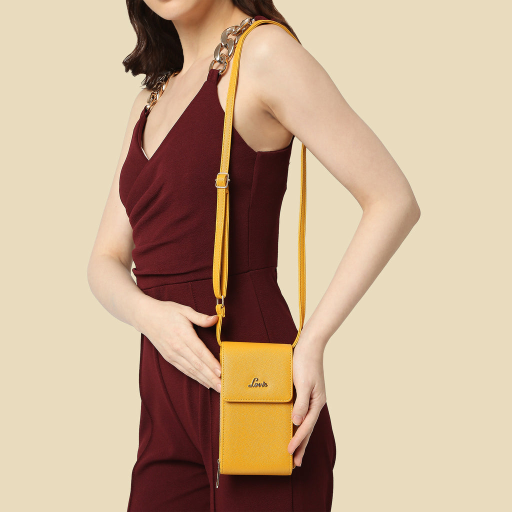 Lavie Ally Vertical Zip Women's MUP Wallet - Lavie World